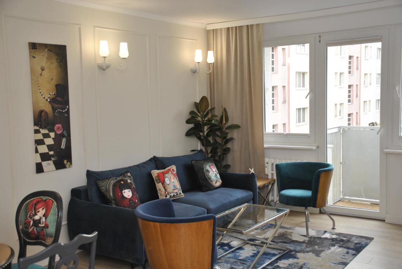 Lustrzany Skwer Apartment Gdynia